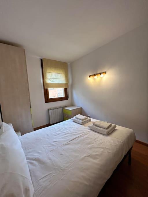 Allotjament Sanuy A Tremp Esterno foto